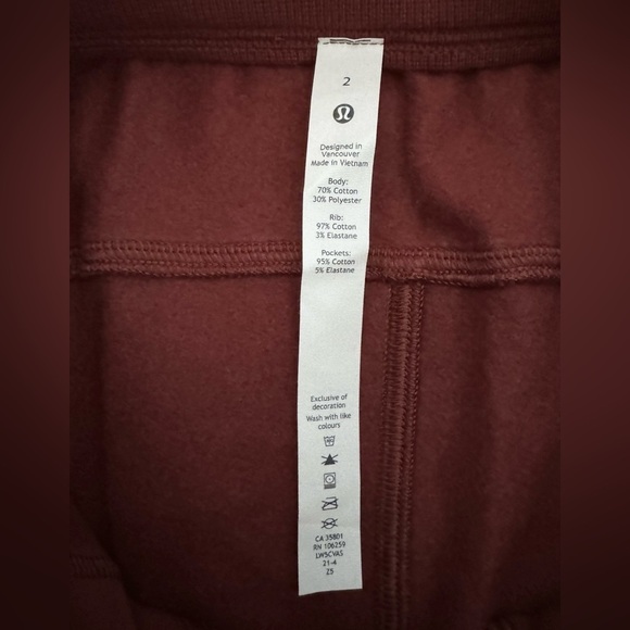 Lululemon Scuba High-Rise Jogger - Picture 7 of 13